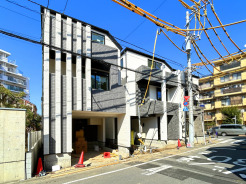 【外観：3月撮影】
