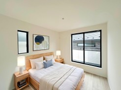 【Room：A号棟】
本画像はCGで作成しており、実際に現地に家具は配置しておりません。また、価格に家具は含まれません。
