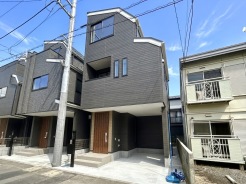 【外観：3号棟】