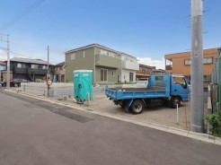 【外観：8月下旬撮影】