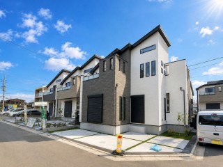 調布市菊野台2丁目　新築分譲住宅　全13棟　最終4棟