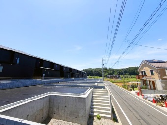 土日祝日は弊社現地販売会開催中！ モデルハウスのご案内や建物プレゼンテーション随時受付中！