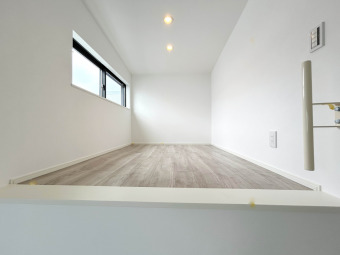 【Loft：B号棟】