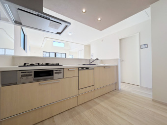 【Kitchen】（2号棟）