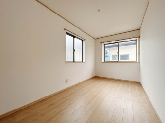 【Room：6.06帖】 全居室が南向きで心地よい陽光射し込む明るく安らぎ空間での暮らし。