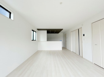 2号棟 【LDK：18帖】