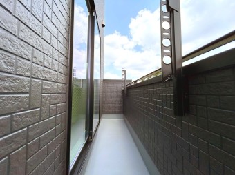 2号棟 【Balcony】 