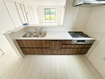 2号棟 【Kitchen】 