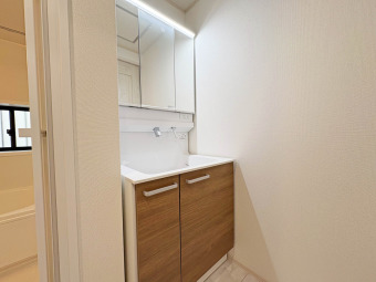 D号棟 【Wash Room】 