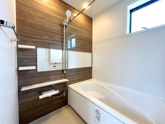 【施工例：Bath Room】