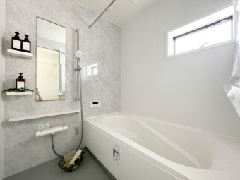 【施工例：Bath Room】