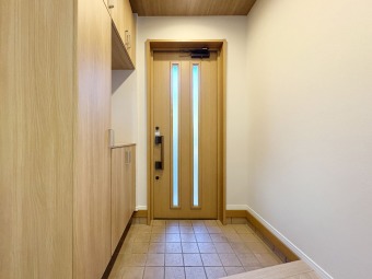 【Entrance】 