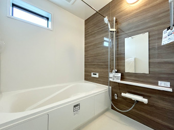 【施工例：Bath Room】