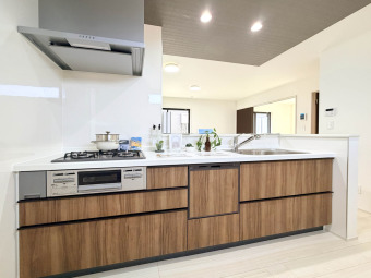 【建物プラン例：Kitchen】 
