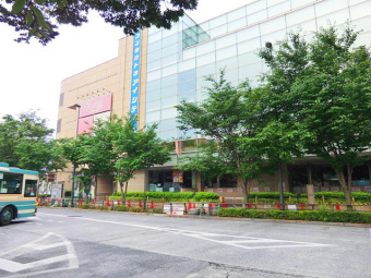 ライフ大泉学園駅前店