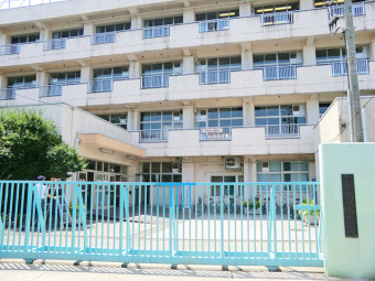 大田区立大森東中学校