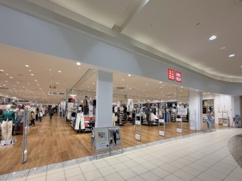 ユニクロ イオンモール日の出店
