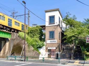 西武多摩湖線「武蔵大和」駅