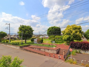 横吹公園