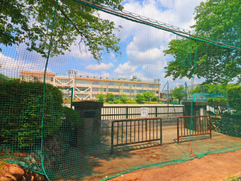 あきる野市立増戸中学校