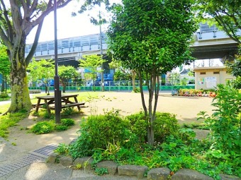 世田谷区立 松葉山公園