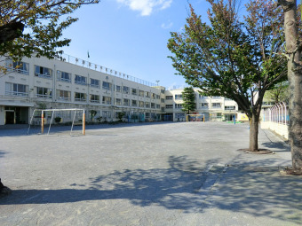 中野区立平和の森小学校