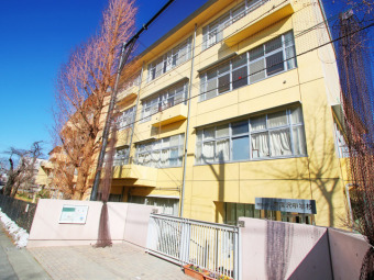 世田谷区立東深沢中学校
