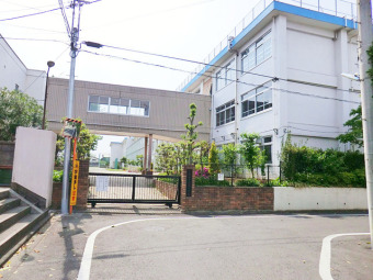小金井市立東中学校