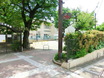 ゆうやけ児童公園