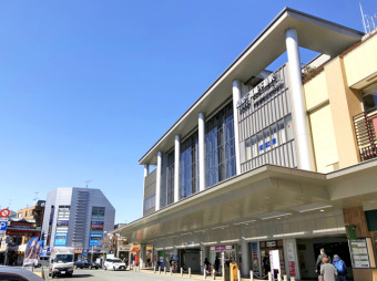 京王線・多摩都市モノレール「高幡不動」駅