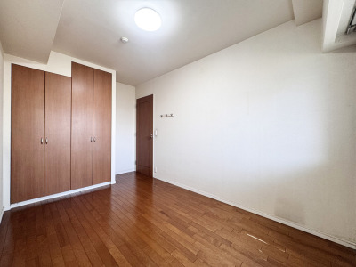 【Room：6.4帖】（リフォーム前写真）