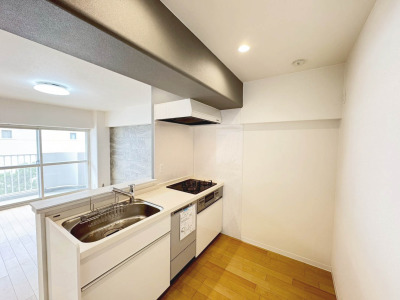 調布エクセルマンション　リノベーションマンション　2階三方角部屋 コンセプトイメージ2