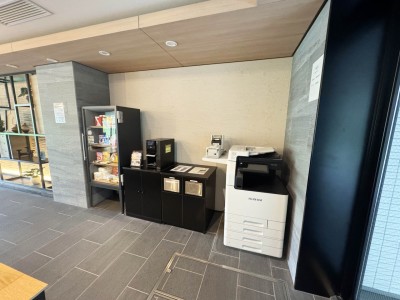 【ワークラウンジ】