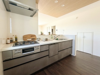 【モデルハウス棟：Kitchen】