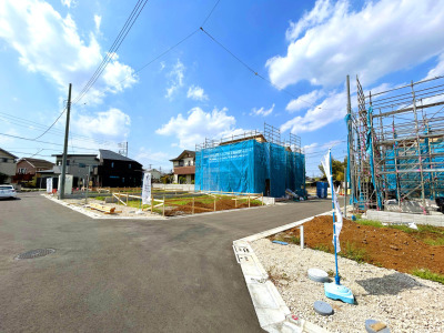 【現地外観：3月上旬撮影】