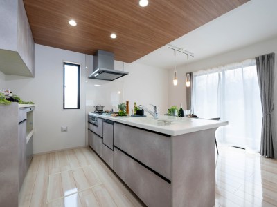 【建物プラン例：kitchen】