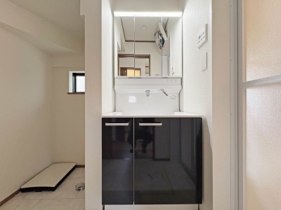 C号棟 【Wash Room】