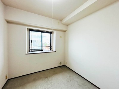 【Room：リノベーション前写真】