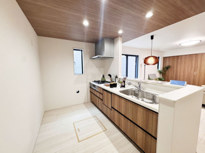 【建物プラン例】建物参考価格：2003万円～