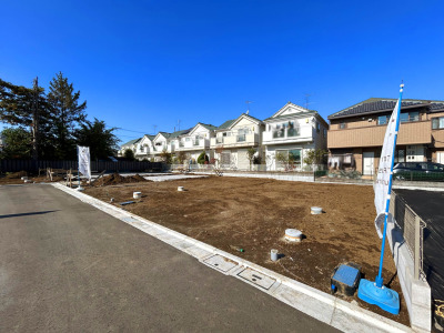 【外観：10月中旬撮影】