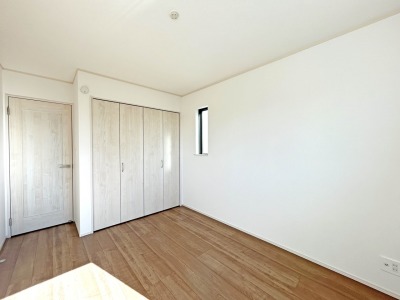 【Room：A号棟】