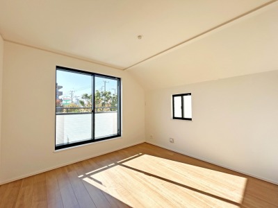 【Room：A号棟】