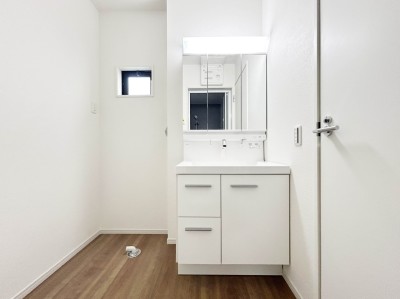 【施工例：Wash Room】