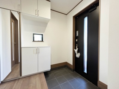 【Entrance：B号棟】