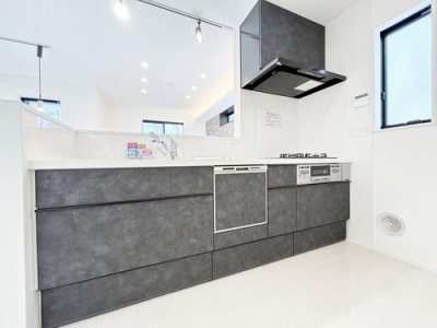 【建物プラン例】
