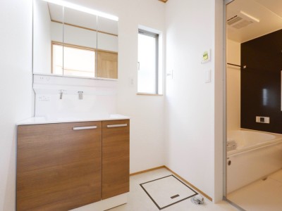 【施工例：Wash Room】