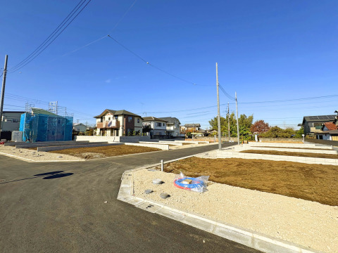 【現地外観：11月中旬撮影】