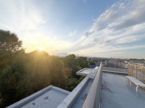 【Roof Balcony】