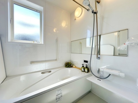 【施工例：Bath Room】
