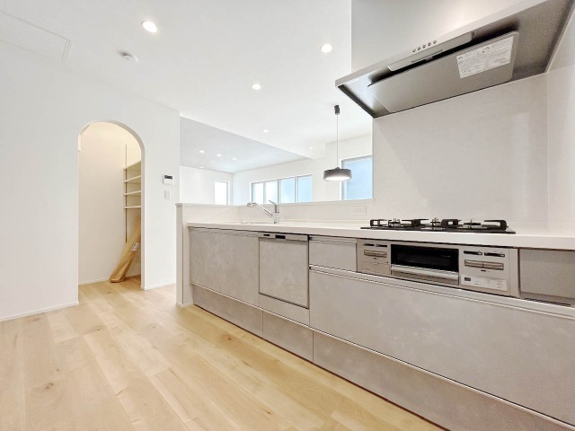 【Kitchen：1号棟】